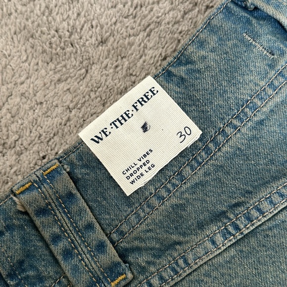 NWT We the Free jeans - Picture 5 of 6